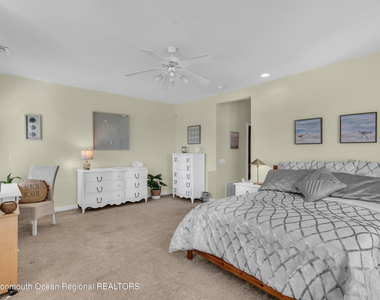 239 Beachfront - Photo Thumbnail 15