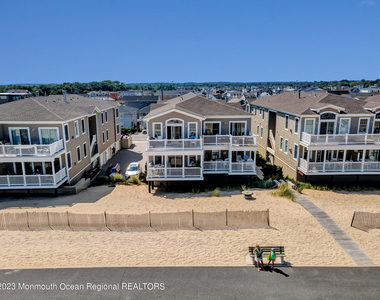 239 Beachfront - Photo Thumbnail 24