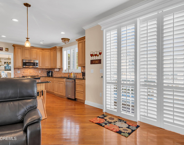106 2nd Avenue - Photo Thumbnail 7