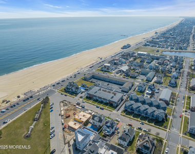 106 2nd Avenue - Photo Thumbnail 37