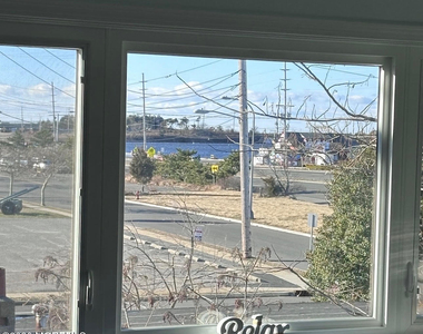 1510r Bay Boulevard - Photo Thumbnail 8