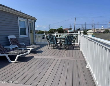 1510r Bay Boulevard - Photo Thumbnail 22
