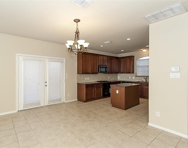 11945 Henderson Drive - Photo Thumbnail 6