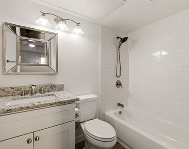 8510 Park Lane - Photo Thumbnail 9