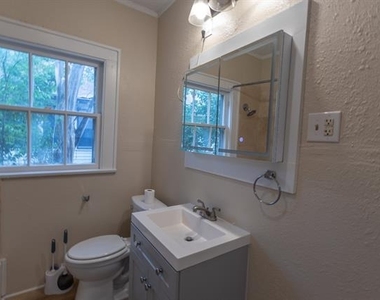 2714 Morrow Avenue - Photo Thumbnail 13