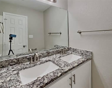 3817 Kippers Court - Photo Thumbnail 8