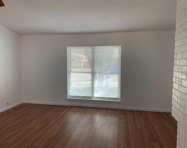 854 Timberdale Street - Photo Thumbnail 15