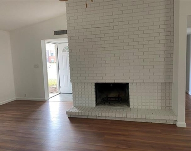 854 Timberdale Street - Photo Thumbnail 1