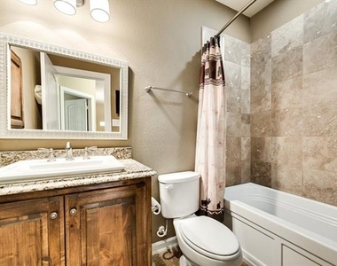 2021 Garden Park Court - Photo Thumbnail 22