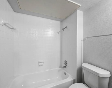 9825 Walnut Street - Photo Thumbnail 20