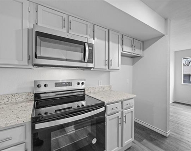 9825 Walnut Street - Photo Thumbnail 15