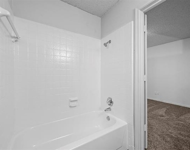 9825 Walnut Street - Photo Thumbnail 27