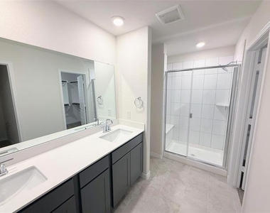 6233 Lassen Court - Photo Thumbnail 20