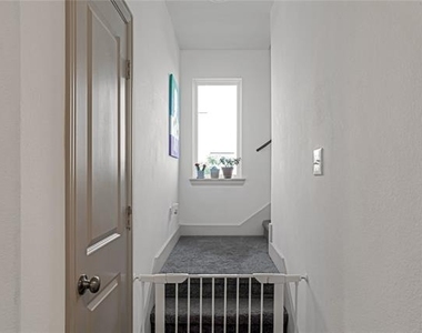 5114 Springlake Parkway - Photo Thumbnail 9
