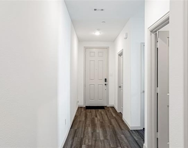 5114 Springlake Parkway - Photo Thumbnail 5