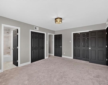 3675 Rickshaw Drive - Photo Thumbnail 20