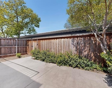 3675 Rickshaw Drive - Photo Thumbnail 31