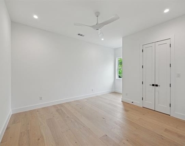 3815 Hawick Lane - Photo Thumbnail 29