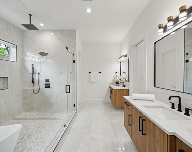 3815 Hawick Lane - Photo Thumbnail 17