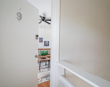 5305 Reiger Avenue - Photo Thumbnail 7