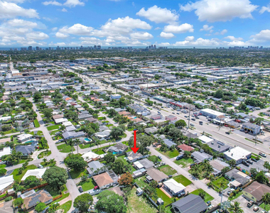 261 Ne 45th Street - Photo Thumbnail 53
