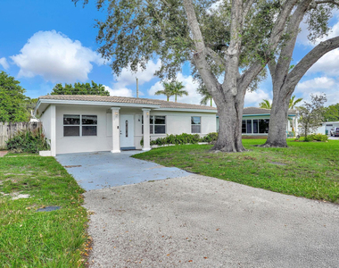 261 Ne 45th Street - Photo Thumbnail 49