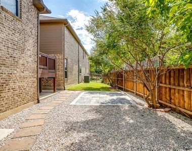 4203 Aspen Grove Court - Photo Thumbnail 17