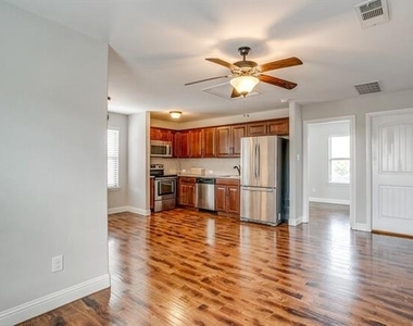 4203 Aspen Grove Court - Photo Thumbnail 5