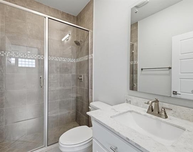 7812 Merit Lane - Photo Thumbnail 19