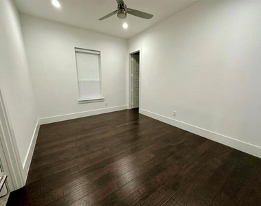 6108 Preserve Drive - Photo Thumbnail 34