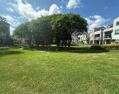6108 Preserve Drive - Photo Thumbnail 29