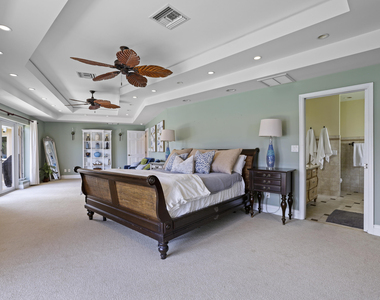 1925 Coral Gardens Drive - Photo Thumbnail 16