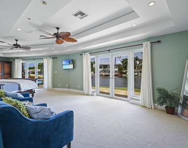 1925 Coral Gardens Drive - Photo Thumbnail 14