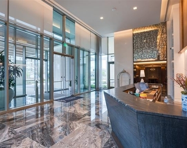 7901 Windrose Avenue - Photo Thumbnail 31