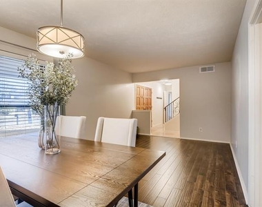 1724 Westridge - Photo Thumbnail 8
