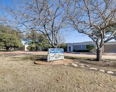 1724 Westridge - Photo Thumbnail 35