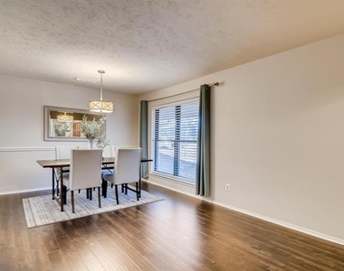 1724 Westridge - Photo Thumbnail 4