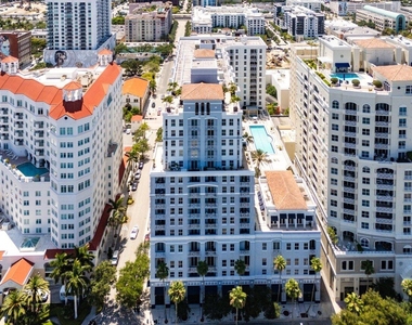 255 Evernia Street - Photo Thumbnail 25