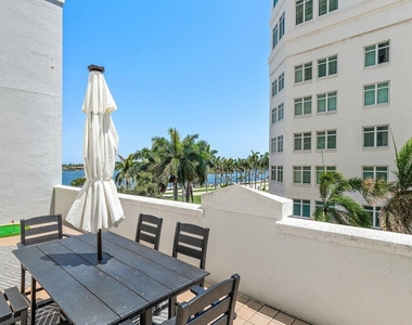 255 Evernia Street - Photo Thumbnail 1