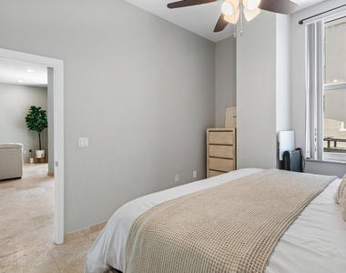255 Evernia Street - Photo Thumbnail 19