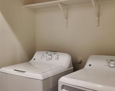 2105 Burnwood Street - Photo Thumbnail 9