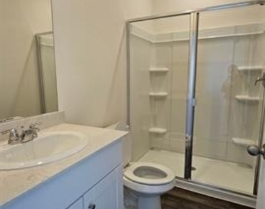 2105 Burnwood Street - Photo Thumbnail 7