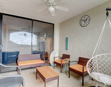 1915 Lavers Circle - Photo Thumbnail 36