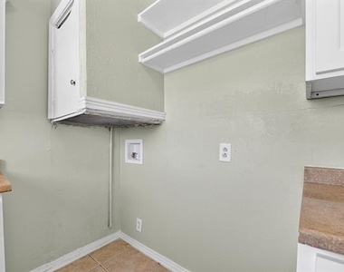 10922 Castolon Drive - Photo Thumbnail 23