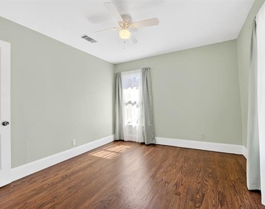 10922 Castolon Drive - Photo Thumbnail 10