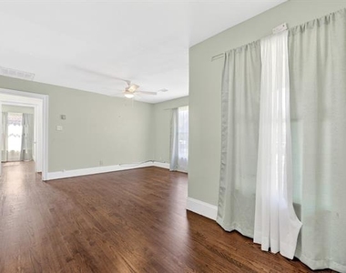10922 Castolon Drive - Photo Thumbnail 7