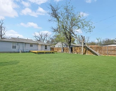 10922 Castolon Drive - Photo Thumbnail 27
