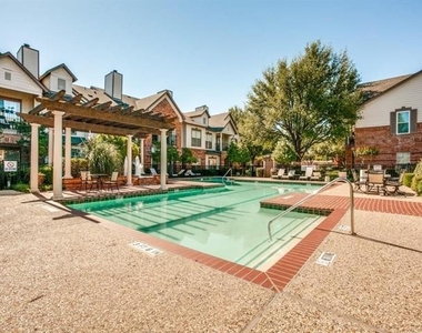 2524 Preston Road - Photo Thumbnail 2