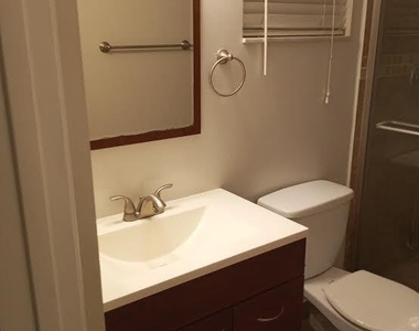 512 Gardens Drive - Photo Thumbnail 16