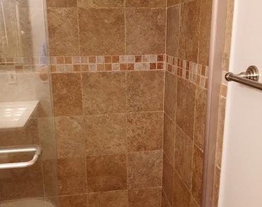 512 Gardens Drive - Photo Thumbnail 13